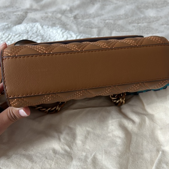 Tory Burch SMALL FLEMING POLISHED-GRAIN CONVERTIBLE SHOULDER BAG - Picture 6 of 13